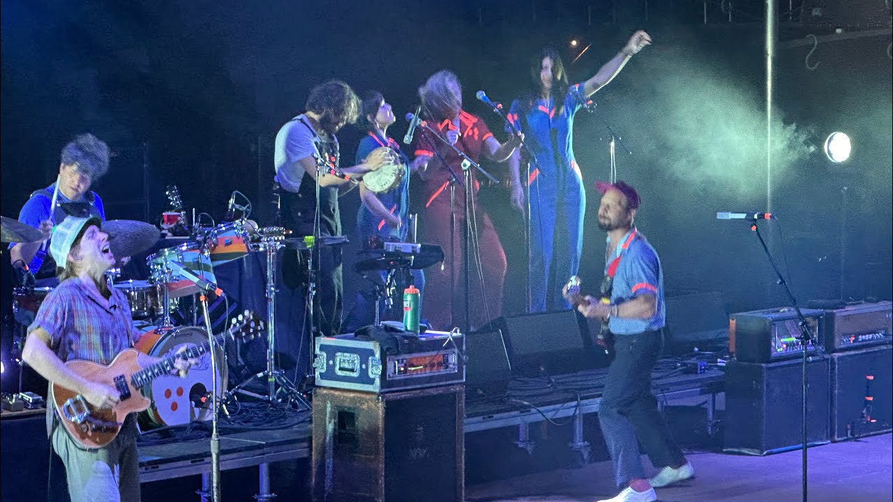 DR DOG @ RED ROCKS -That Old Black Hole 7.18.24 Morrison Colorado