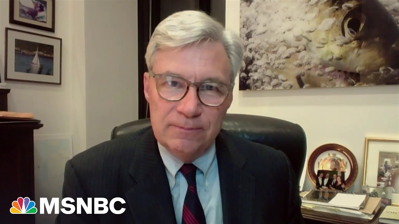 Sen. Whitehouse on Clarence Thomas facing 'repeat offender' ethics allegations