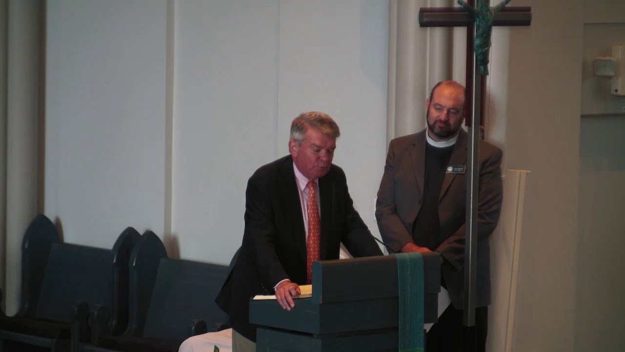 President Meyer address chapel about his retirement announcement