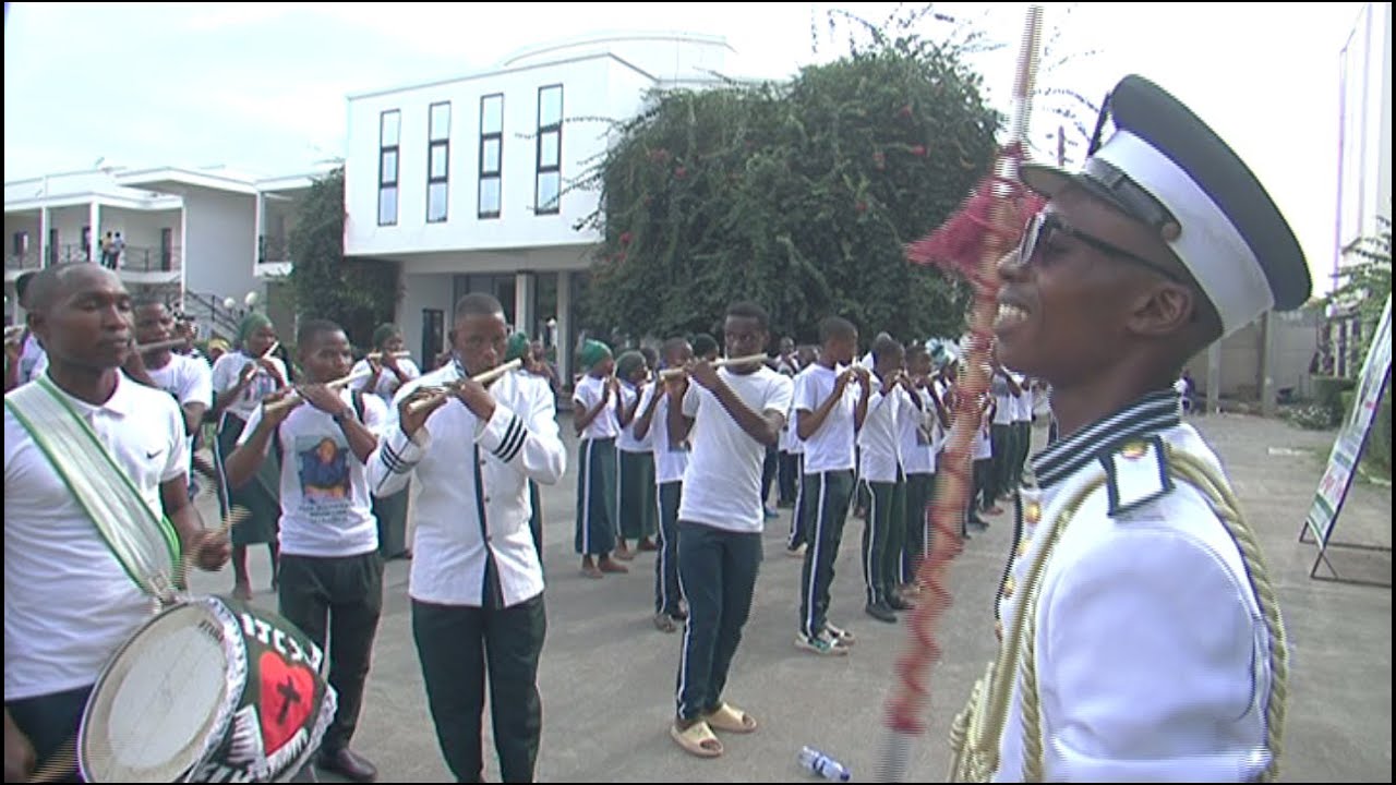 Os Flautistas Kimbanguista de Angola comemoram 31º ano do desaparecimento do papa Kisolokele