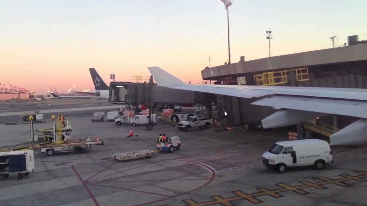 TAP Portugal A330 Newark to Porto