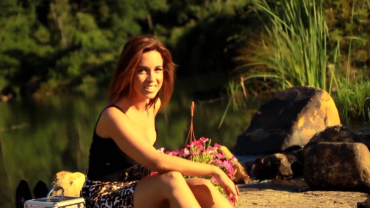 Cansu Kurtcu - Artık &Ccedil;ok Ge&ccedil; (Official Video)