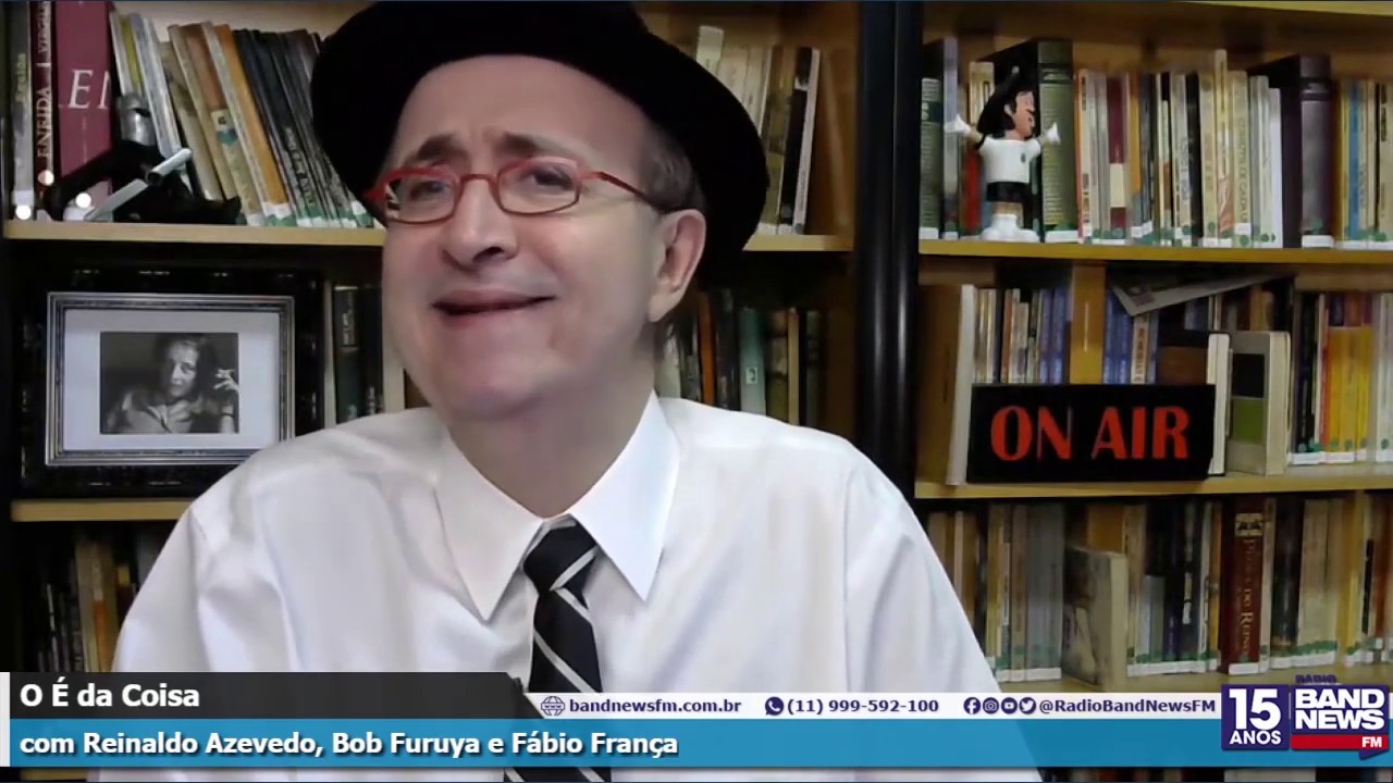 Reinaldo Azevedo: Bolsonaro é chifrado no seu amor hétero com Trump