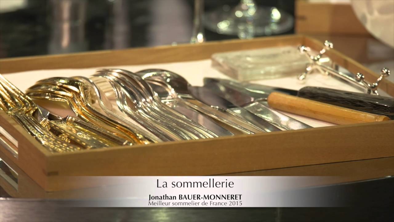 Découverte des métiers de la salle (service, bar, sommellerie) de la brasserie au gastronomique