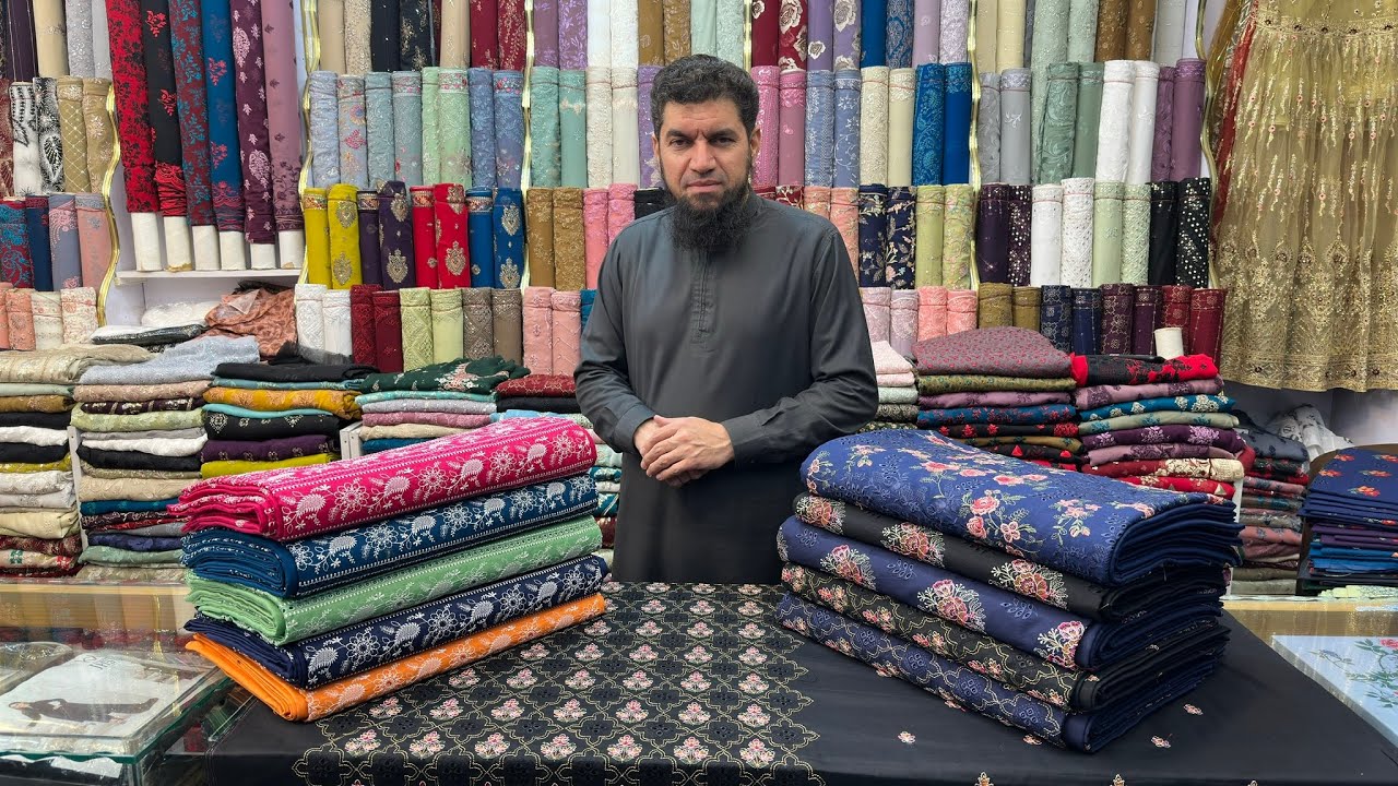 *PURE LAWN*😎ARSHAD FABRICS 👑 Presents *BAREEZE LAWN CHIKAN KARI 2025 🇵🇰