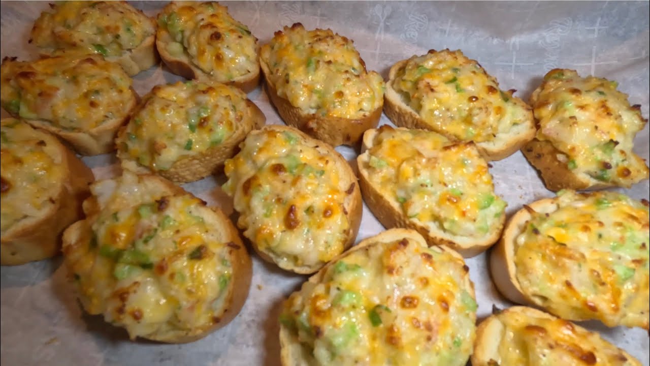 Shrimp Toast! Cheesy Shrimp, Garlic & Crab Spread On French Bread!! Amazing Appetizer!!