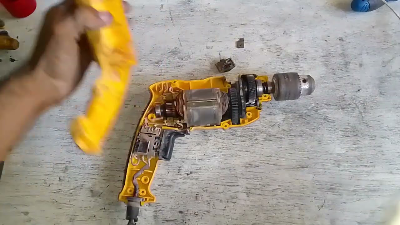encontrando defeito em furadeira dewalt, furadeira dewalt dwd502 tipo1, furadeira dewalt não liga,
