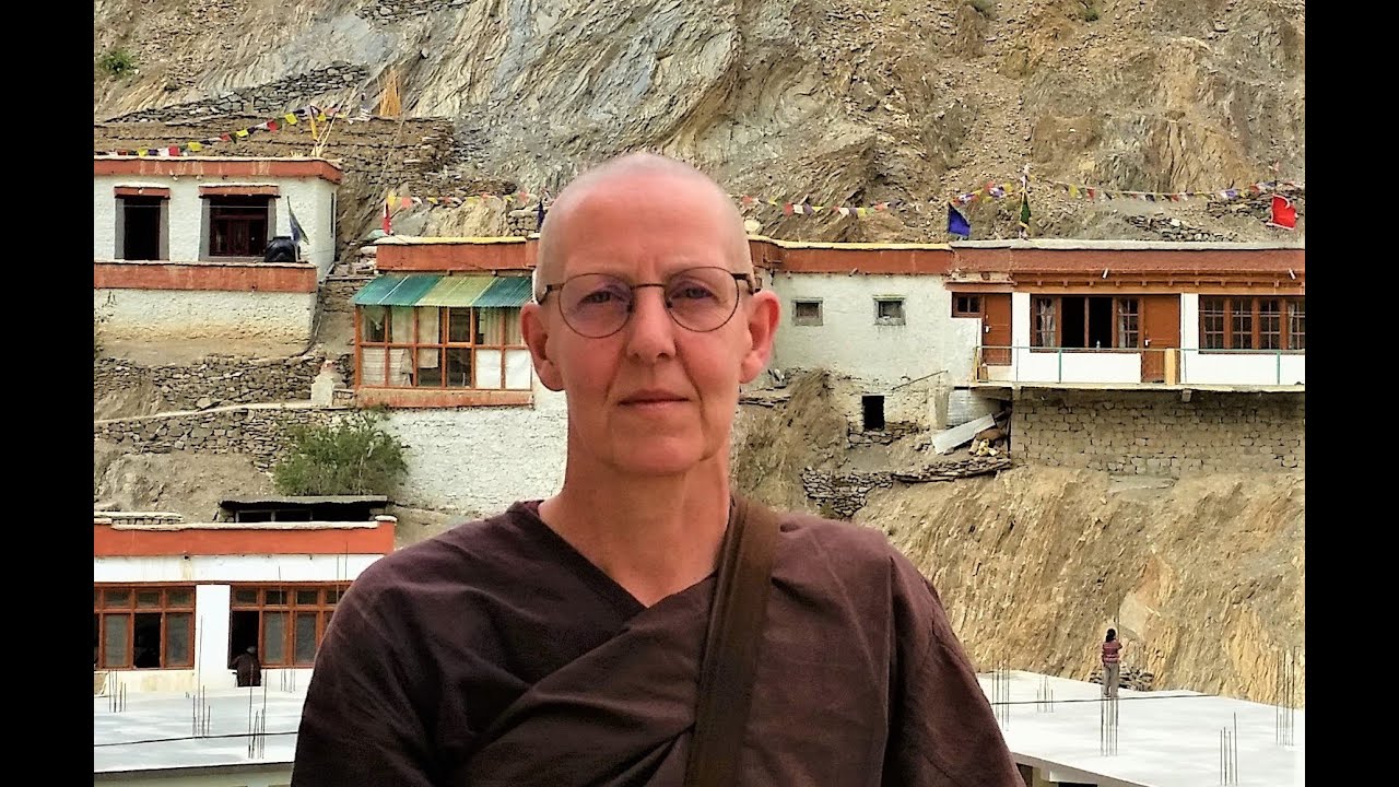 Ayya Mudita: Der mittlere Weg im Buddhismus