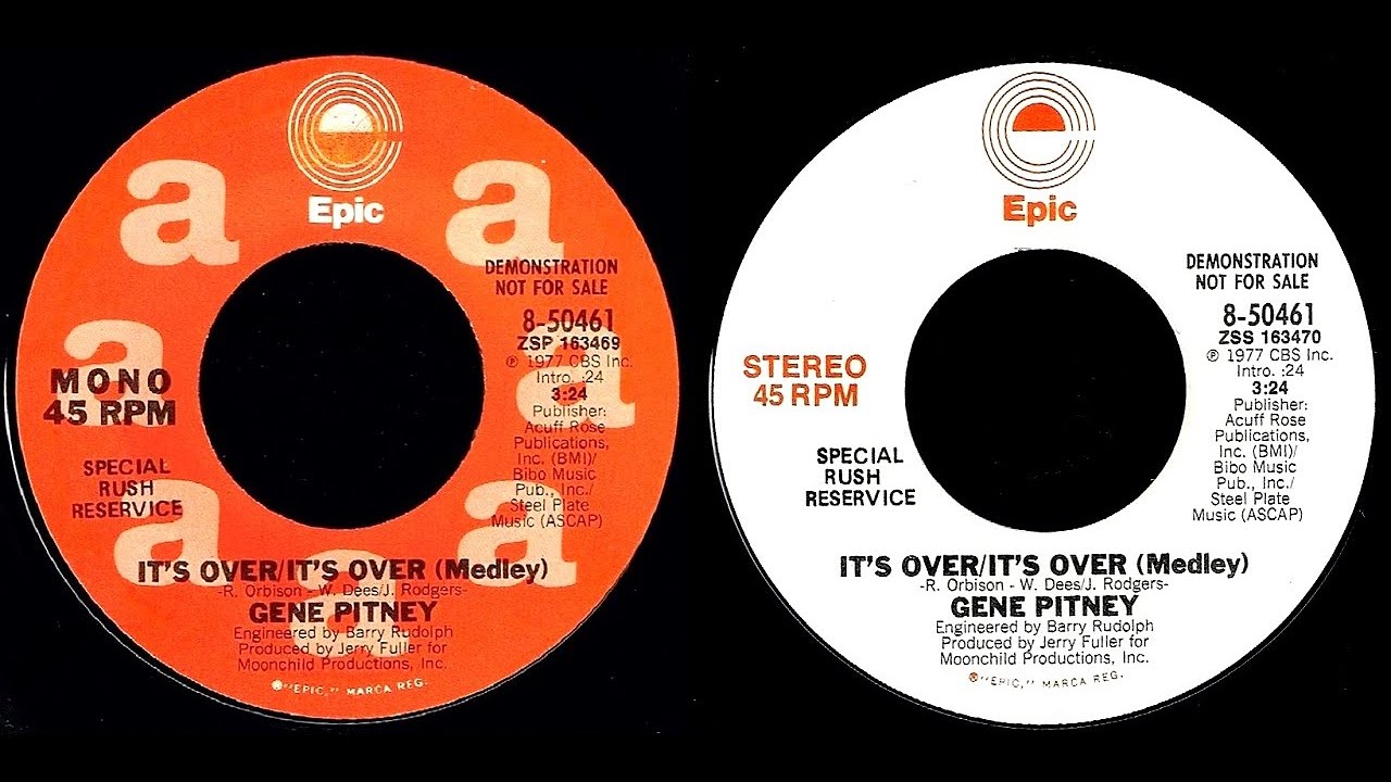 Gene Pitney - IT'S OVER  / IT'S OVER (Medley)  (1977)
