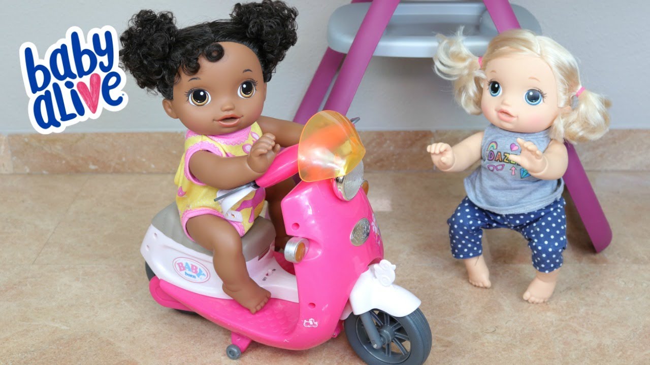 BABY ALIVE NINA TEM UMA GRANDE SURPRESA E BRINCA COM A NOVA AMIGUINHA BABY ALIVE