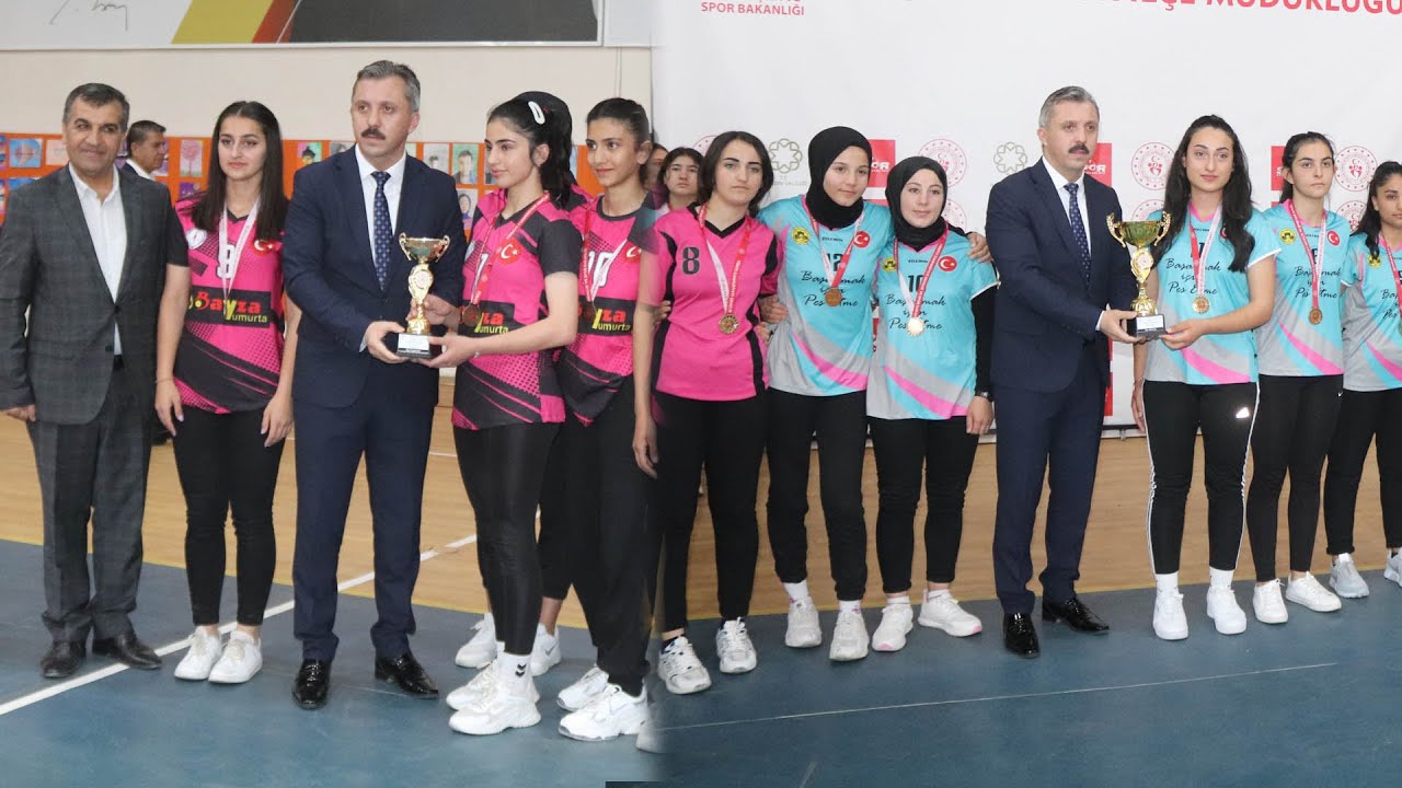 Midyat'ta 19 Mayıs Gençlik Bayramı Kutlandı, Ödül Dağıtıldı #Midyat, #GenclikBayrami, #19Mayis,