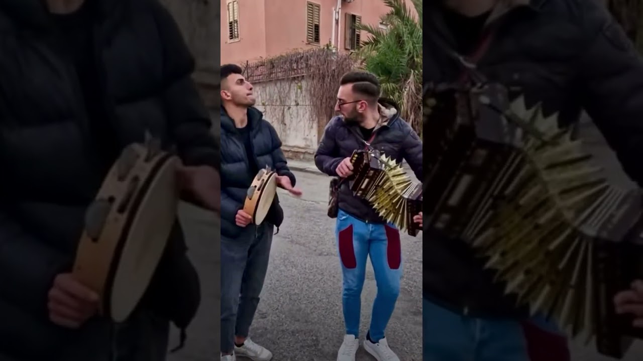 Tarantella calabrese &ldquo;Tarantulati di Calabria&rdquo;festa di quartiere&rdquo; Reggio Calabria..