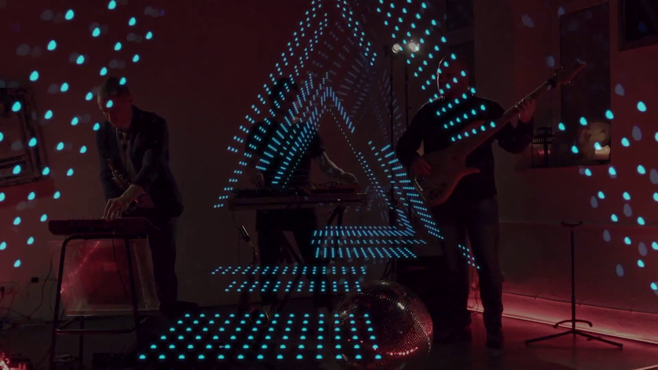 jadE - Lilac // Audio-Visual Live Show