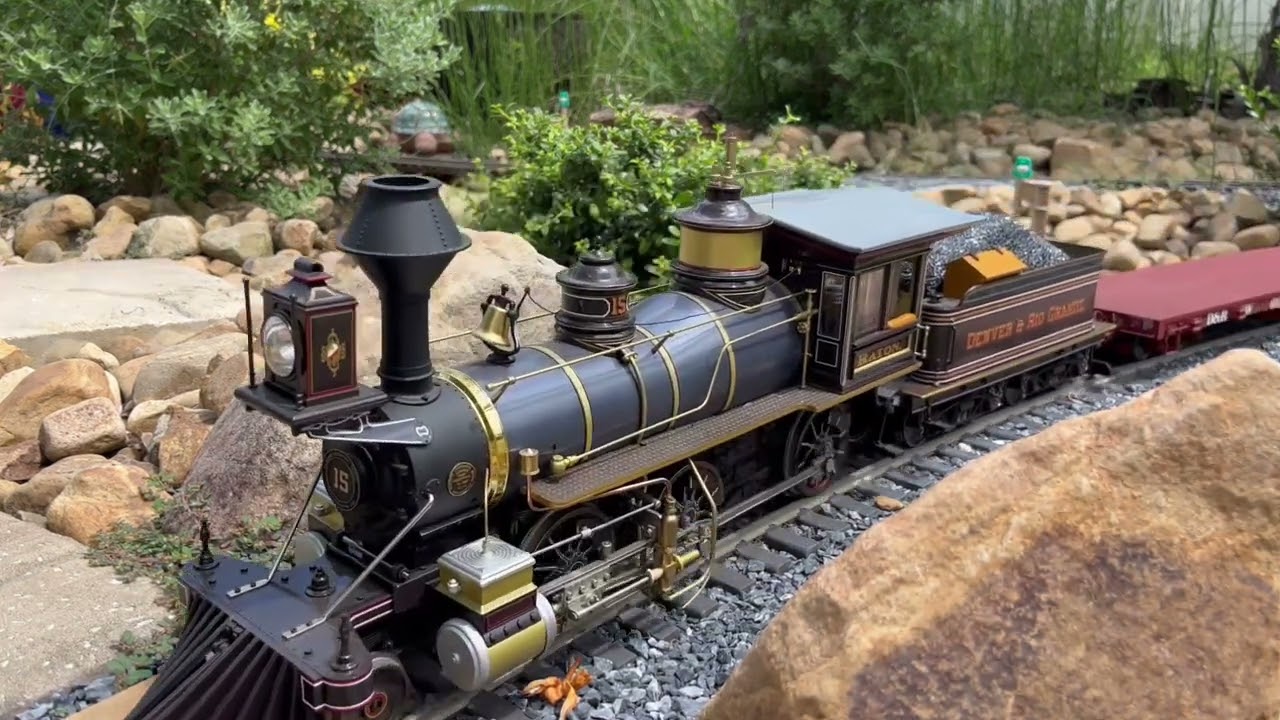 CHASING STEAM ON THE GARDEN RAILROAD