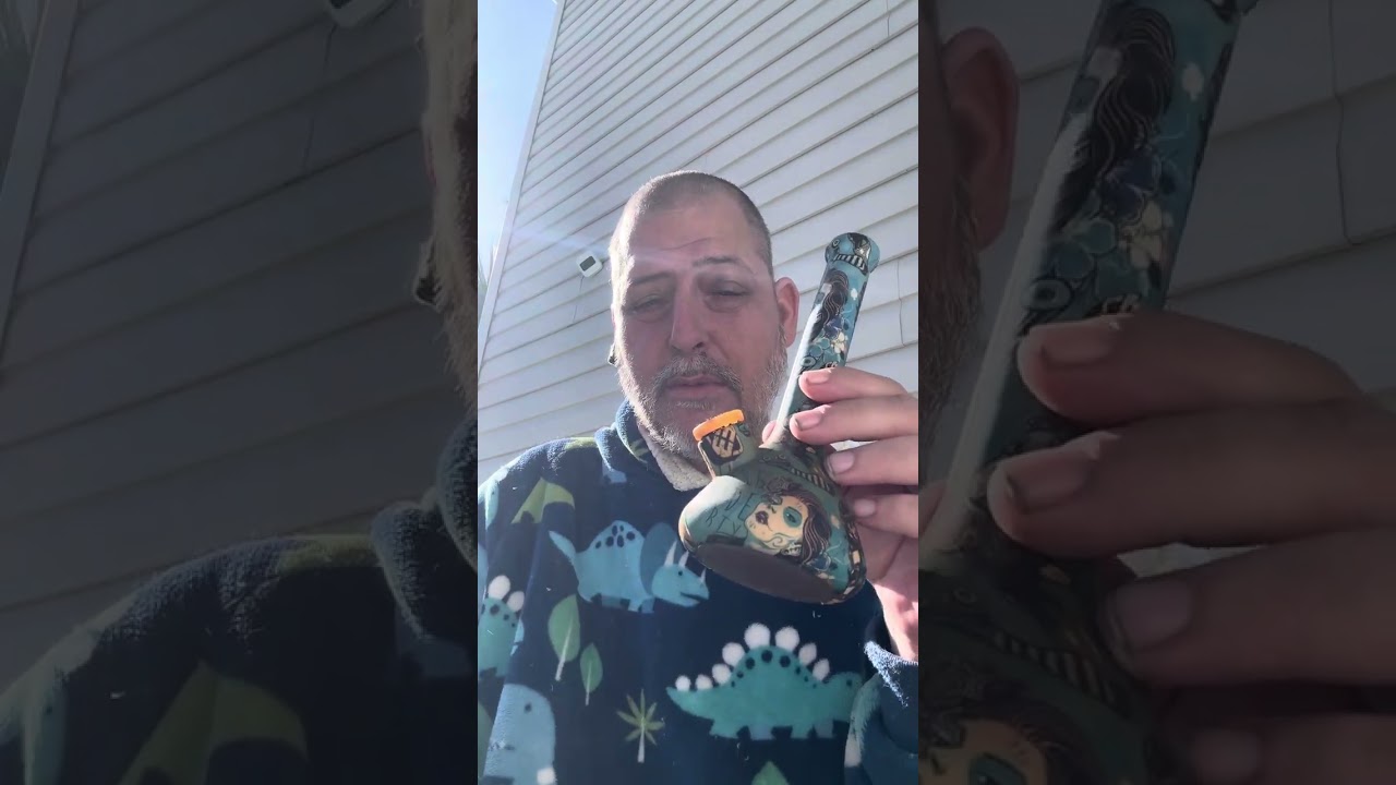 Tampa reviews, medical marijuana, reviewers conspiracy on Trulieve and MUV flower