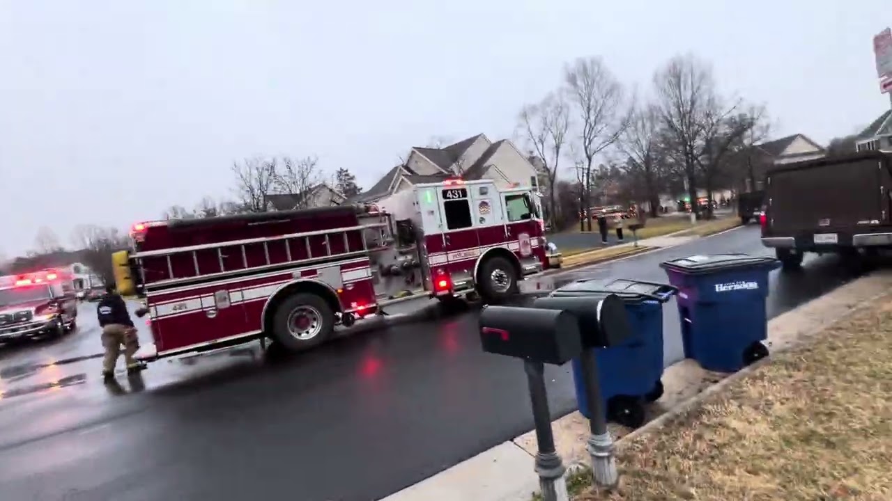 Working house fire - Leona lane - Herndon, VA