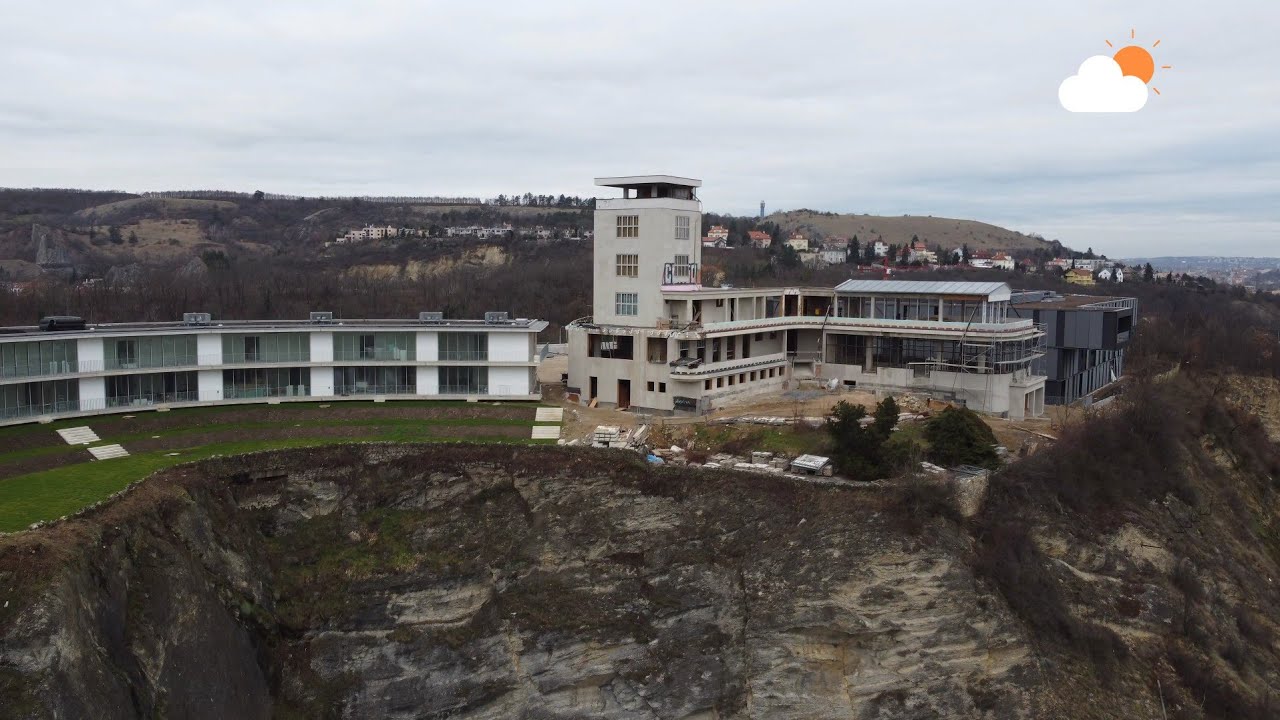 Terasy Barrandov a Branický most