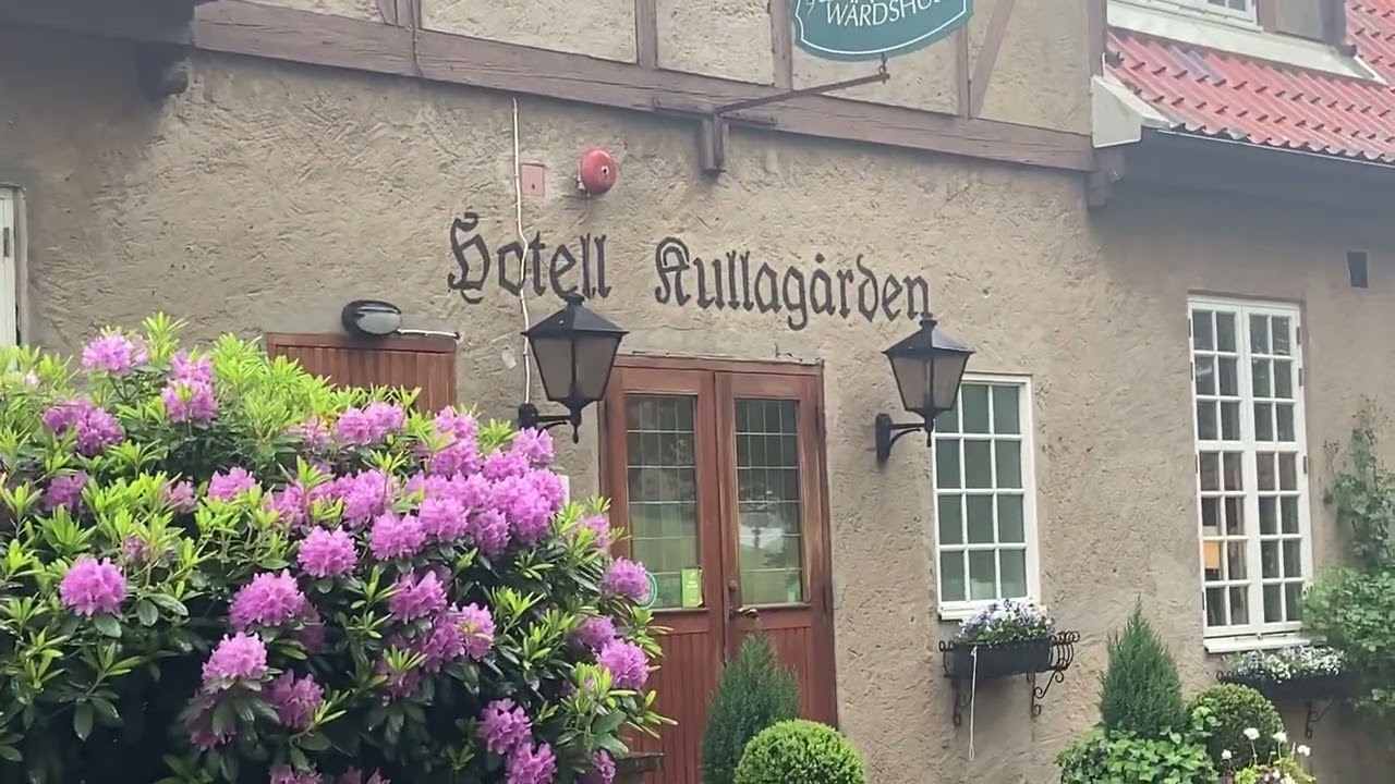 Day 2 on the Sk&aring;neleden Trail, arriving at the Kullag&aring;rden hotel, in the Kullaberg reserve.