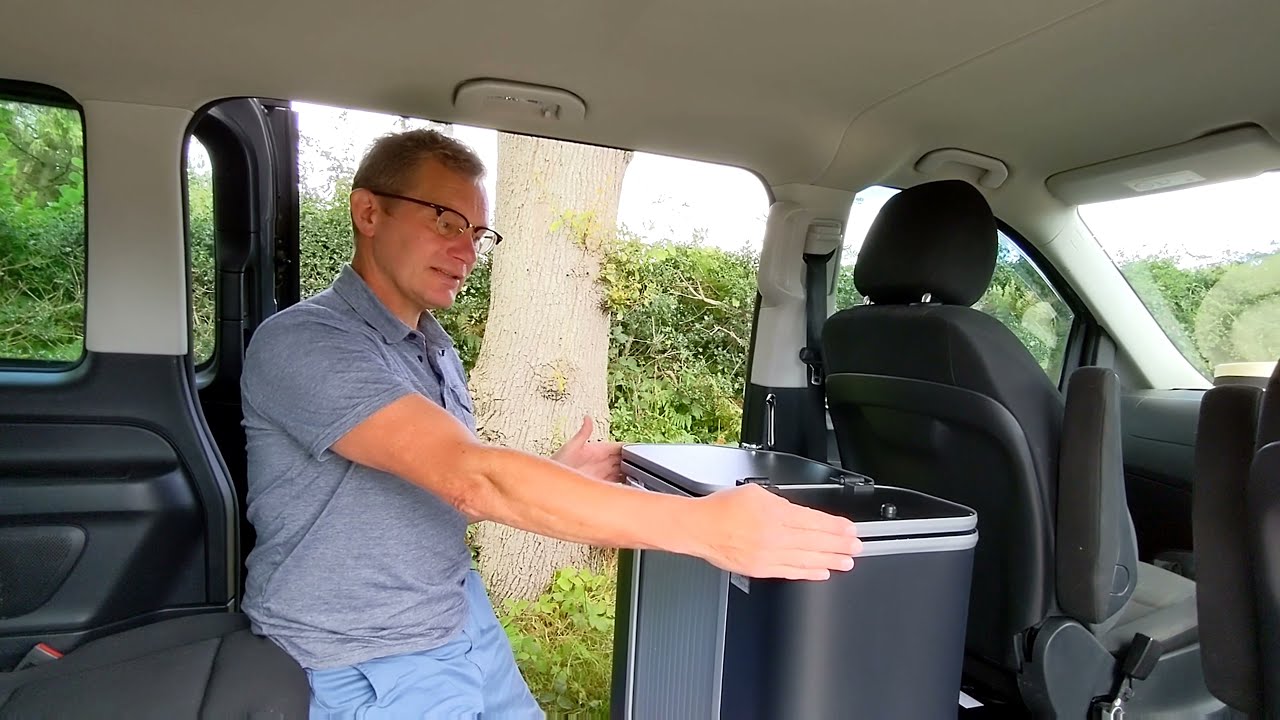 How to fit a Vangear Nano camper van pod into a Mercedes Vito-Vclass