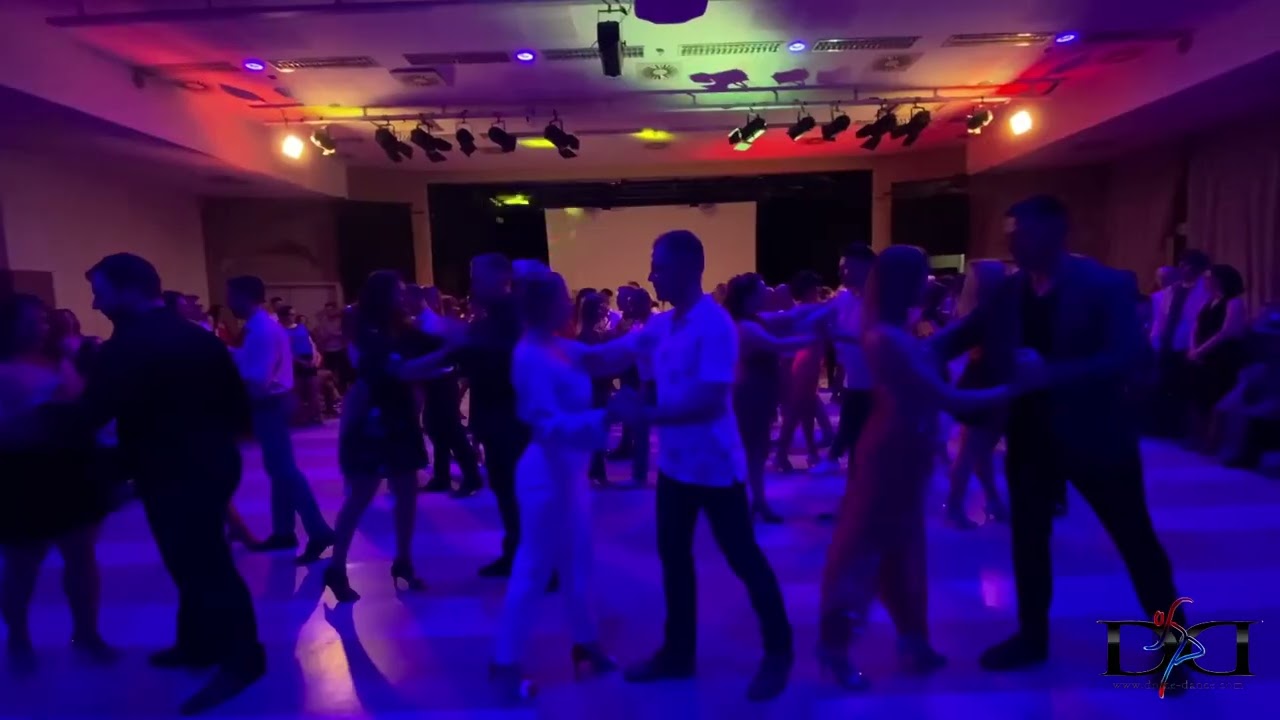 Kizomba flashmob by Dolce Dance