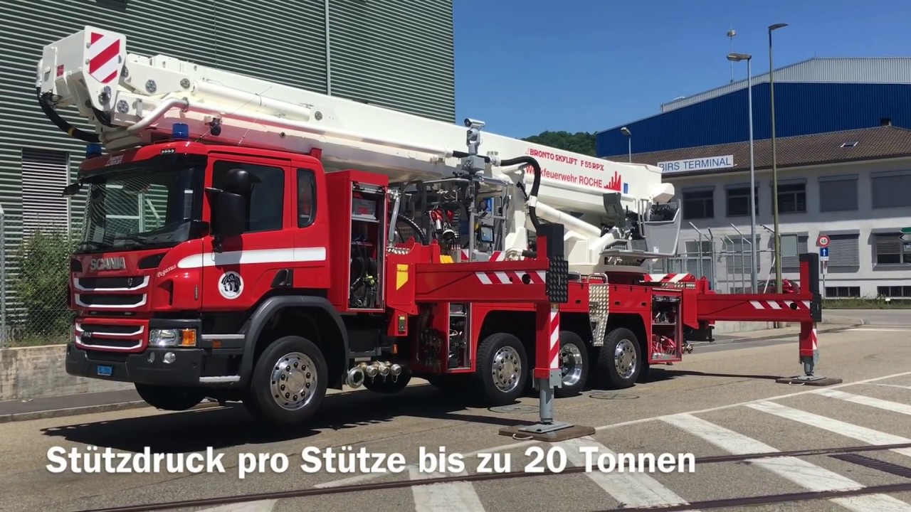 55-m-Teleskopmastbühne Werkfeuerwehr Roche, Basel