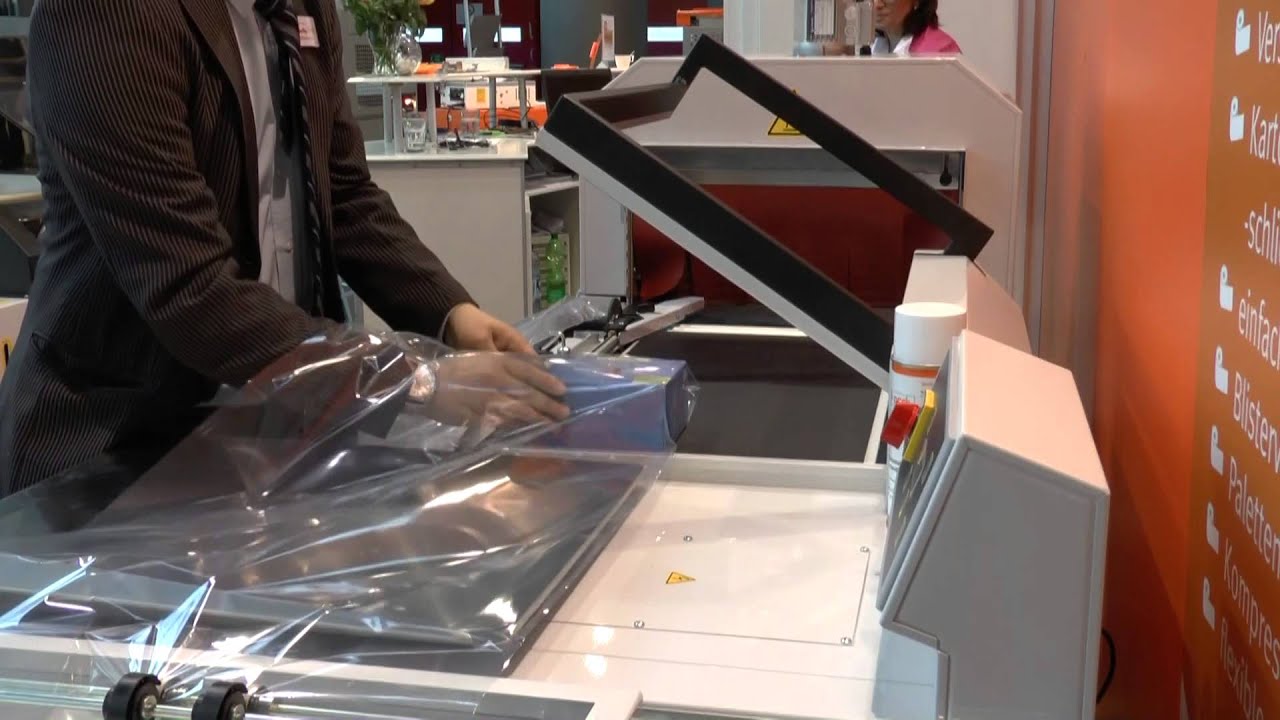 Winkelschweißer Subito mit Schrumpftunnel von Quick-pack GmbH