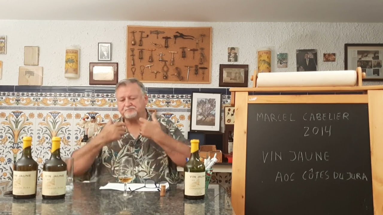 74 - El vino amarillo y la grandeur de la France.