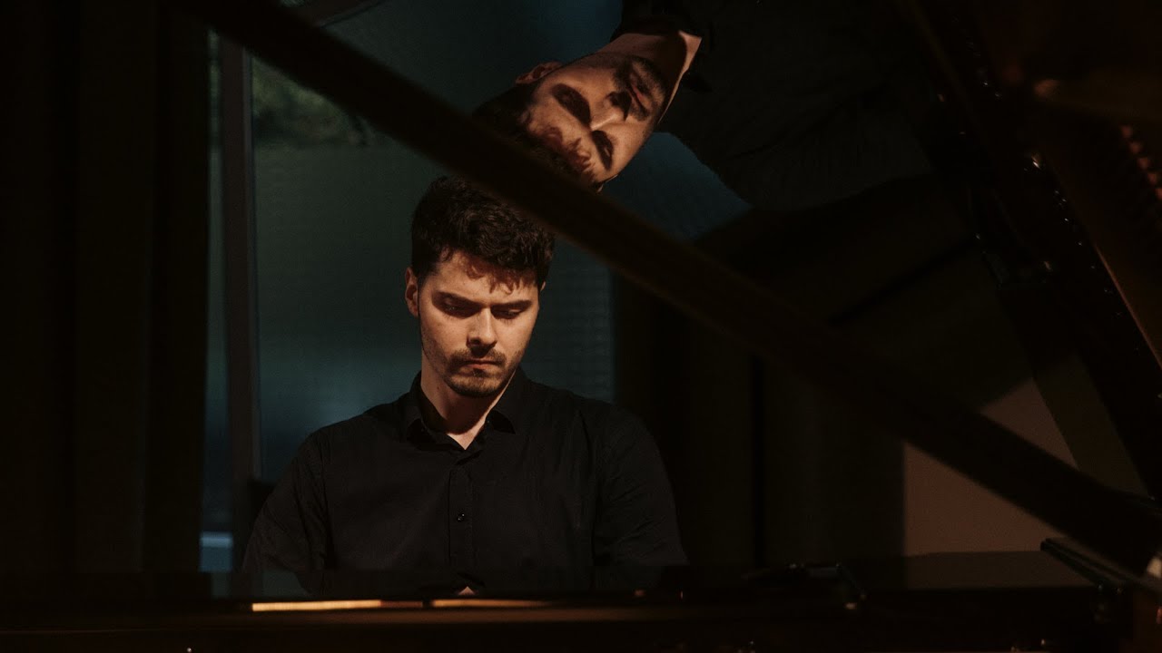 Kurtag – pieces from Book I from “Games”. Maksym Shadko (piano)
