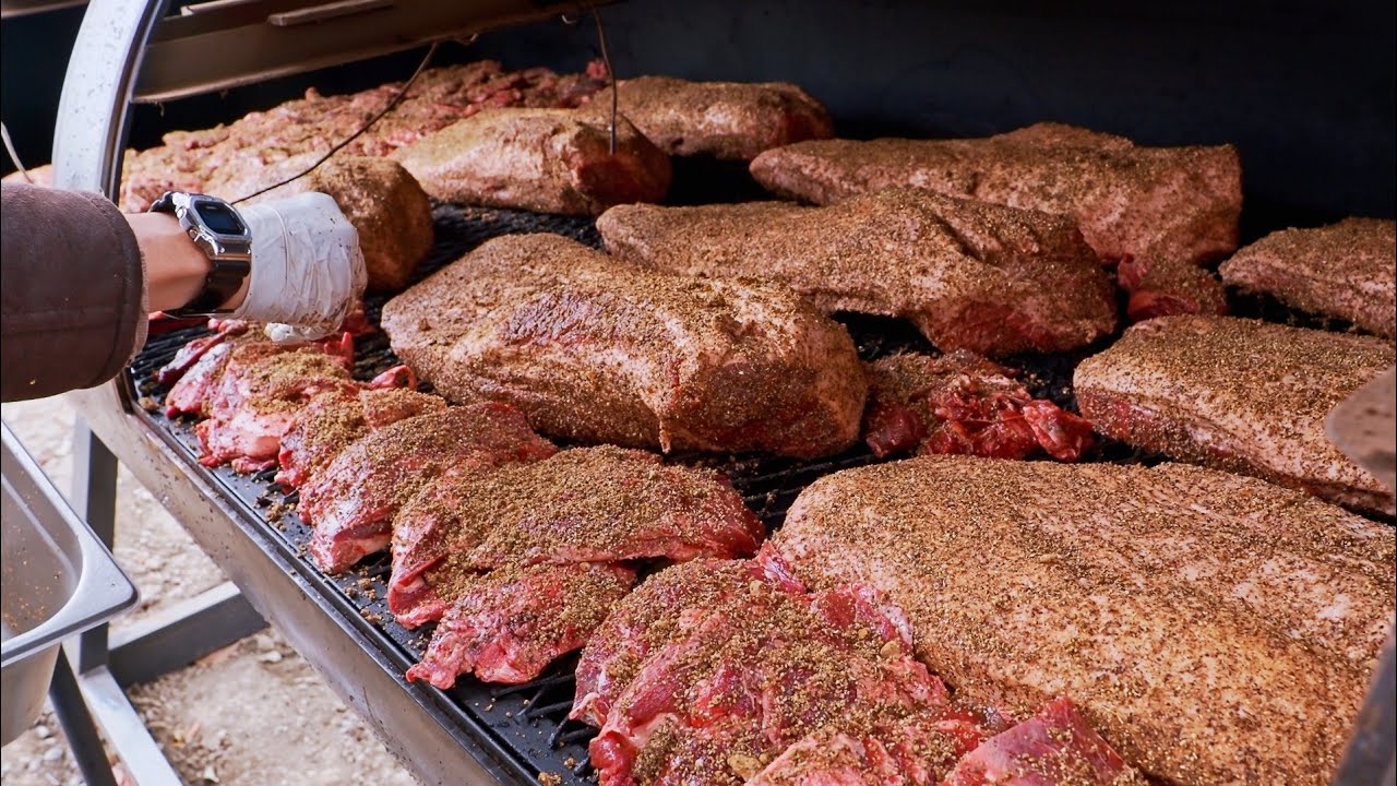 Barbecue LOVER！Smoked Roast Beef(BRISKET), Roasted Pulled Pork/巨肉來襲！煙熏烤牛肉, 德州烤牛胸肉, 美式手撕豬-Smokin' BBQ