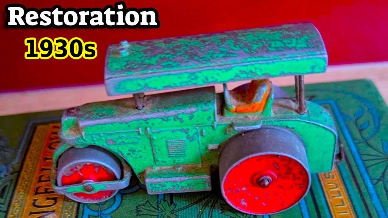 This 1930s Steam Roller Was a Forgotten Relic