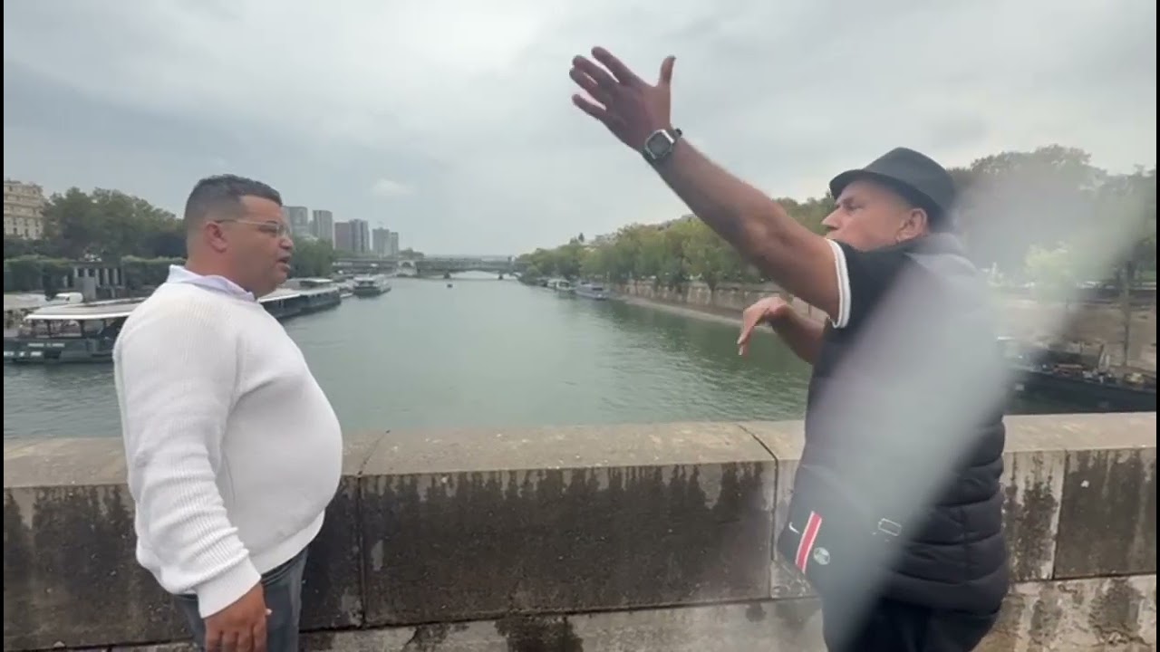 باسط وعمي حماد تلاقاو في العاصمة باريس 🤣🤣