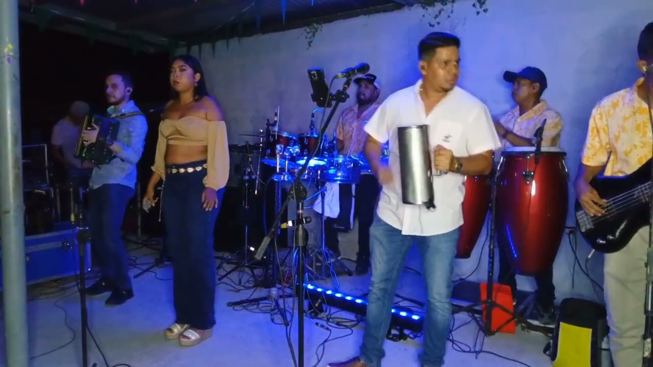 MI ADICIÓN ES QUERERTE DE LOS PRIMOS MOJICAS / FIESTA DE #INVERSIONES LR Y LA FAMILIA LÓPEZ RUIZ