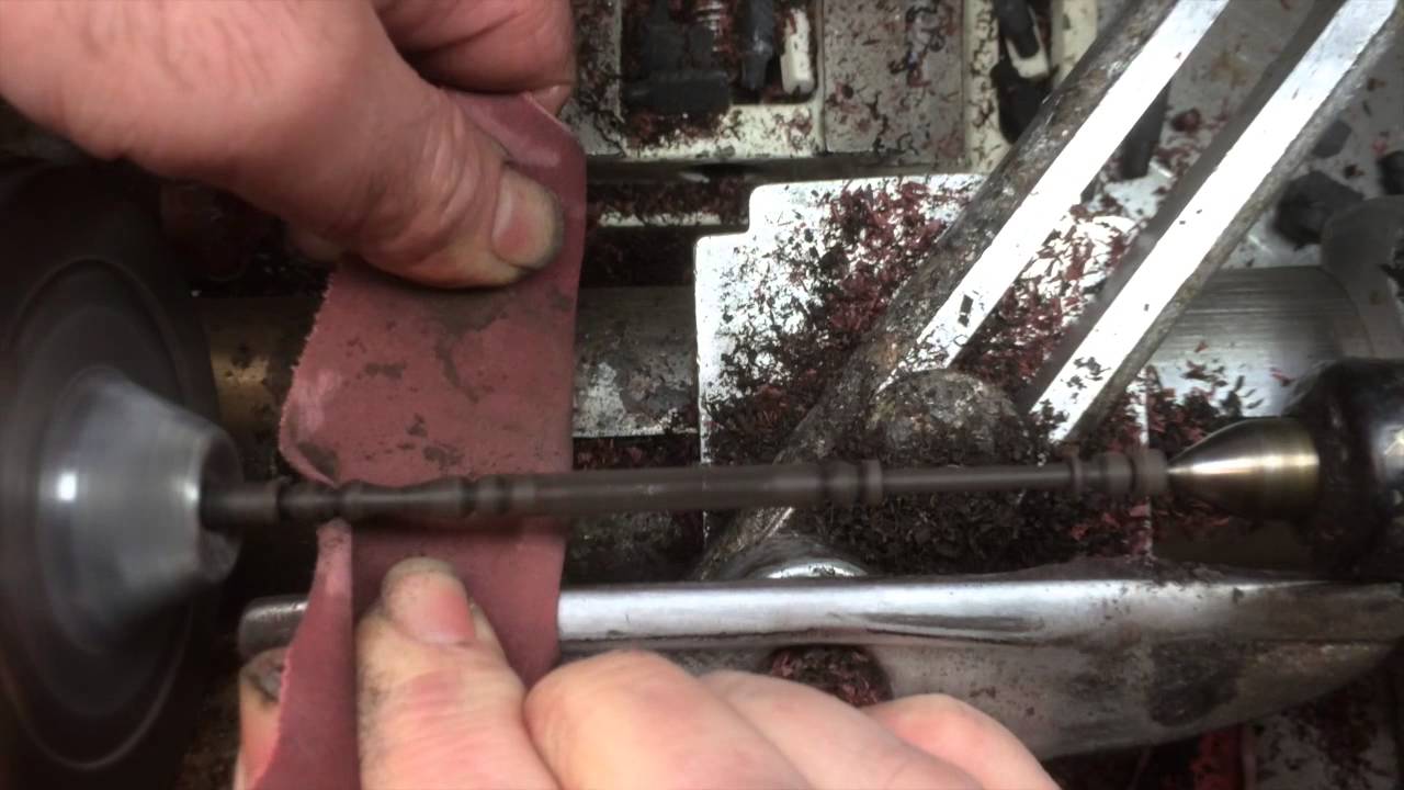 How to turn a mother and babe lace bobbin