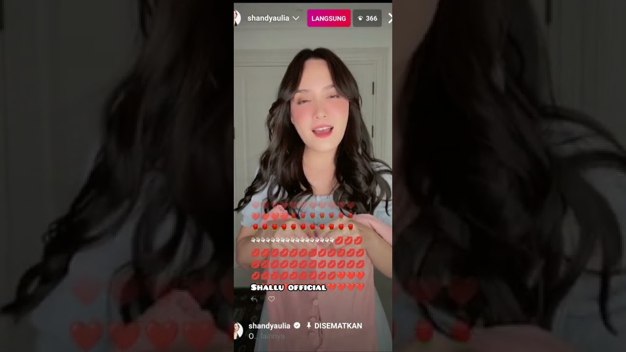 Shandy Aulia Live IG