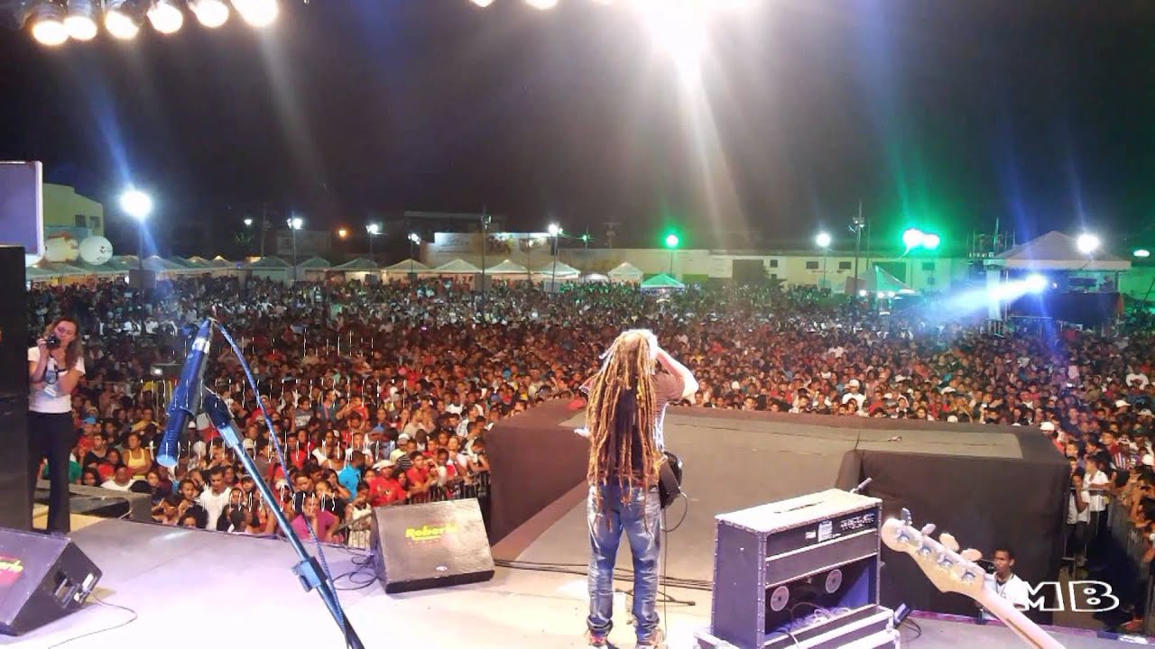 Nengo Vieira - Força do Leão ao vivo. (OFICIAL)