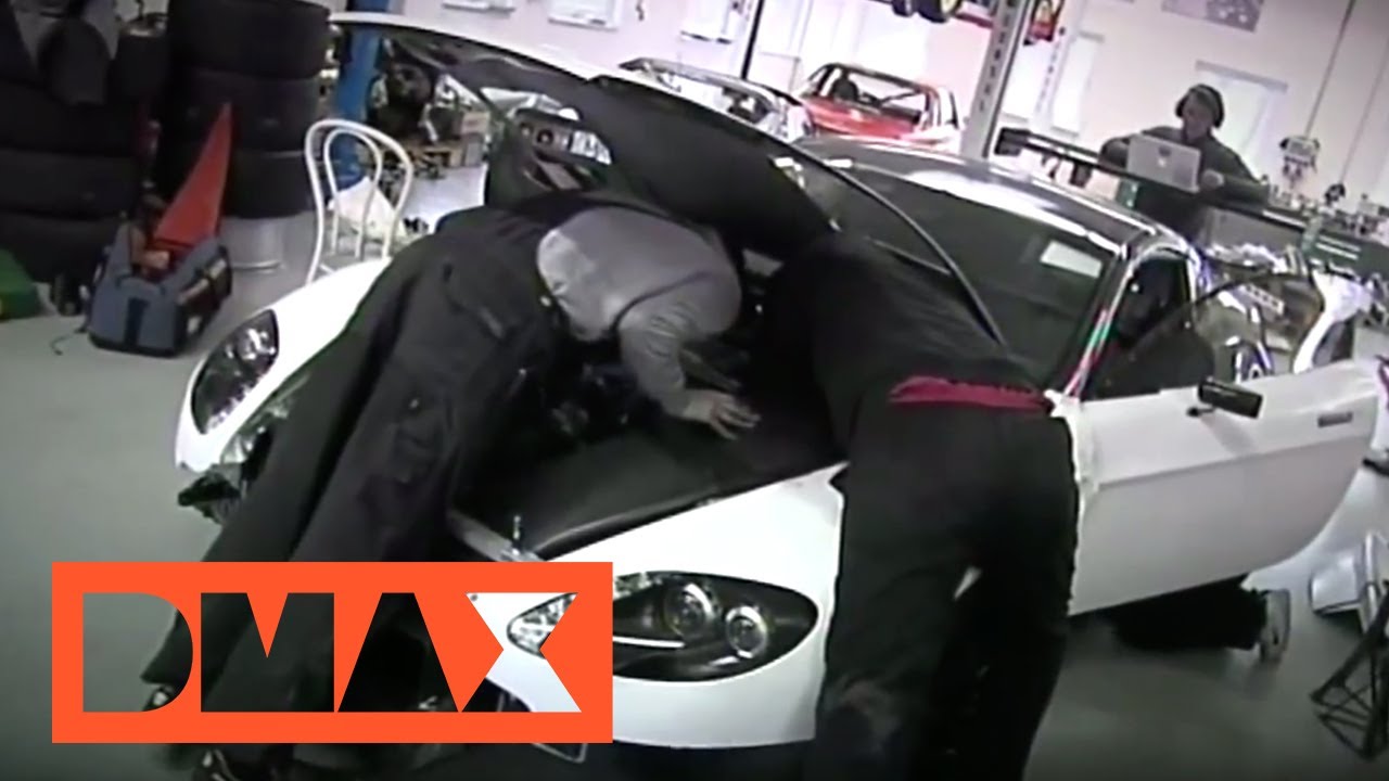 Fehlersuche am Aston Martin | Team Schrick | DMAX Deutschland