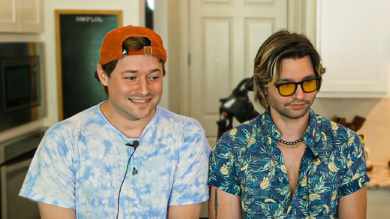 Quirk In The Kitchen w/ Cyr, Rich (Making Blooming Onion) | Nick & Malena