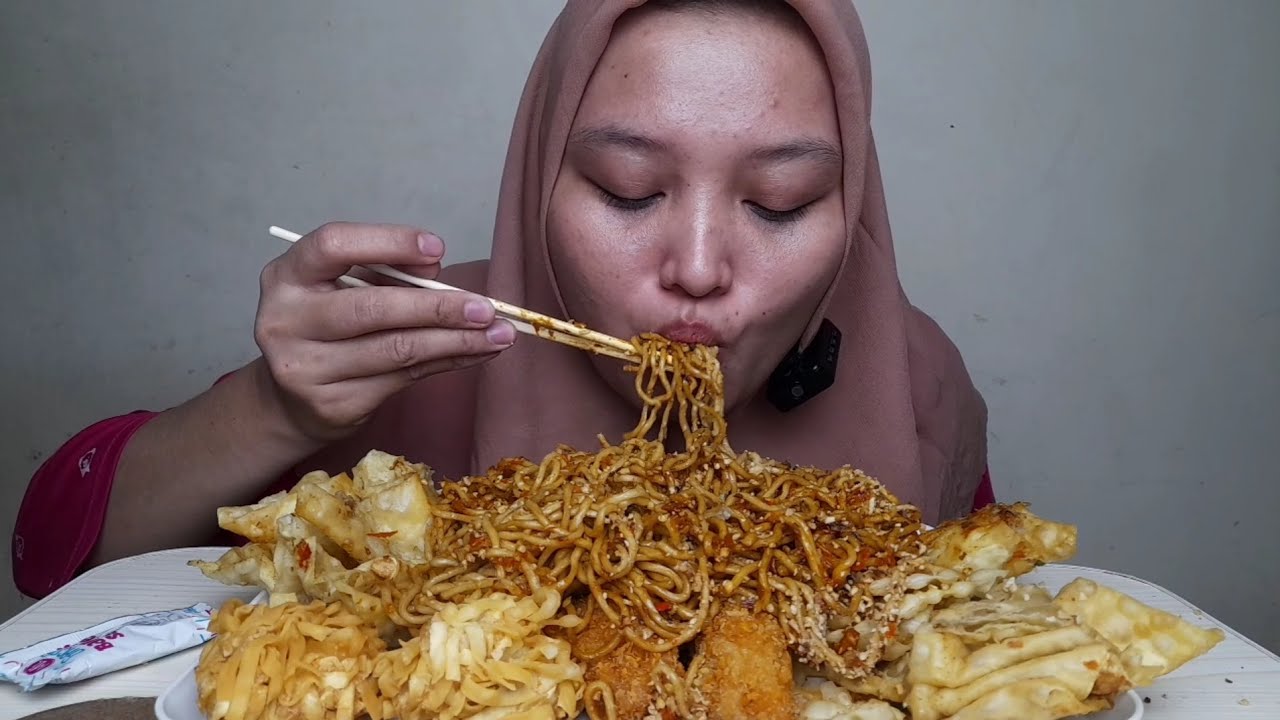 MUKBANG GACOAN  LV8 3 BUNGKUS🥵🌶