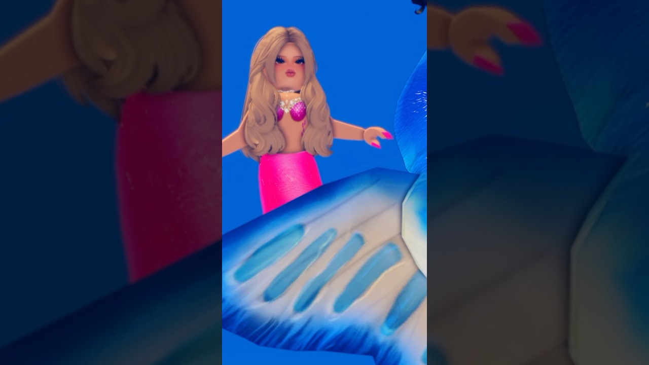 She found out I&rsquo;m a MERMAID too&hellip; 😰 #roblox #mermaid #h2o #berryave