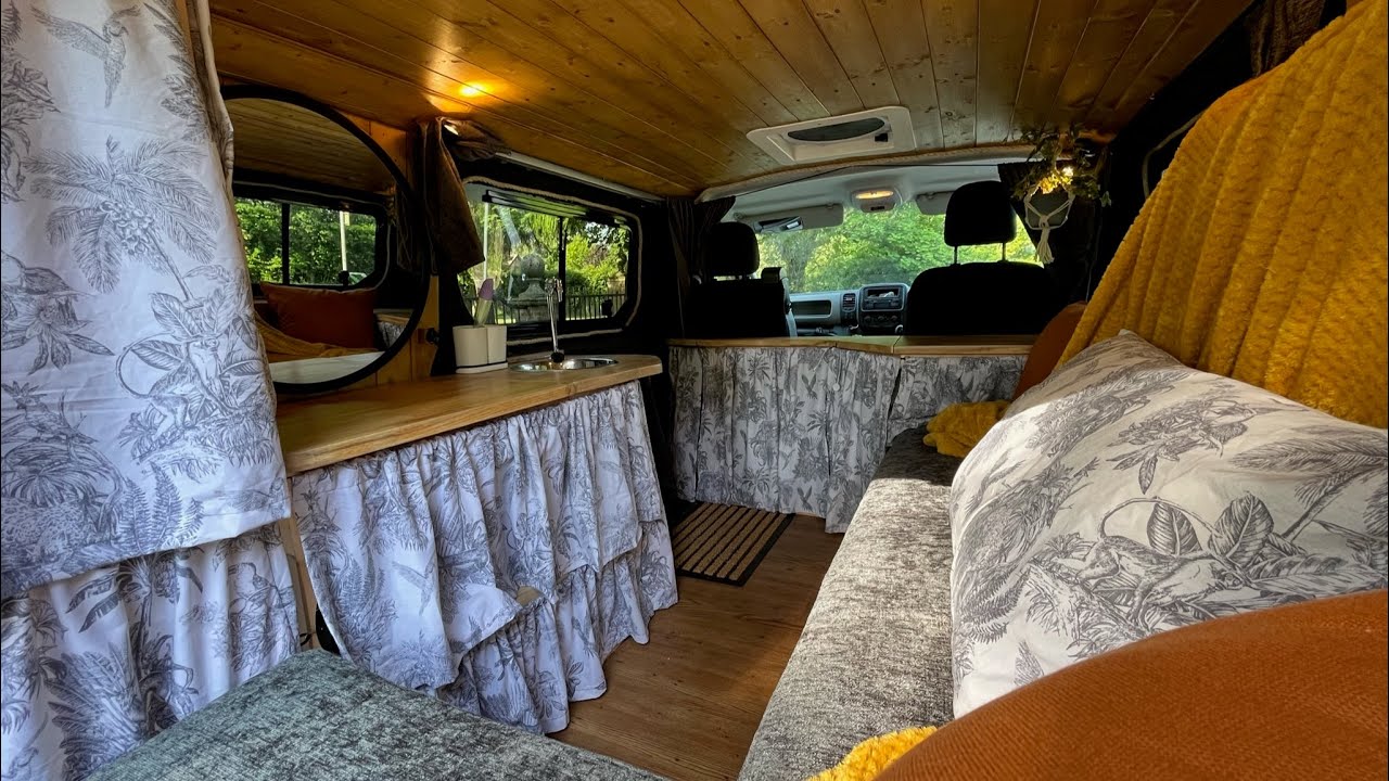 UK Camper Conversion | Renault Trafic 2015 SWB