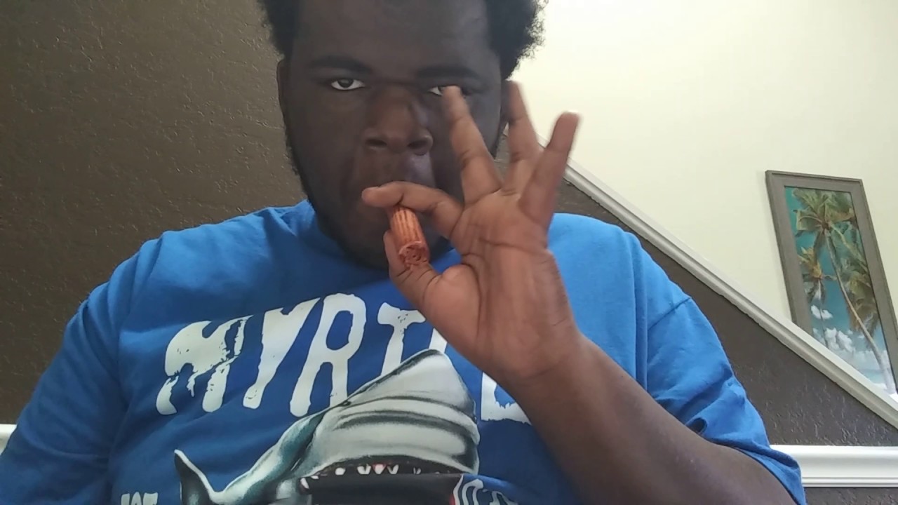 Trying out vape juice pt1 tiger blood