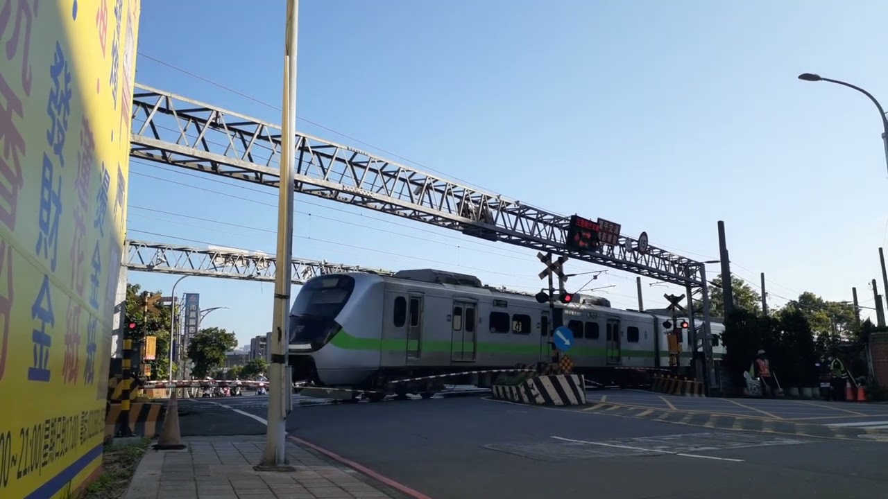 20250703@新北市樹林區俊英街平交道9671