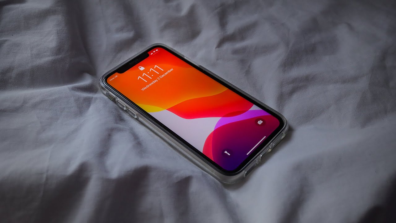 Unboxing iPhone 11 white 128gb in 2021! *aesthetic* 🤍🌨✨