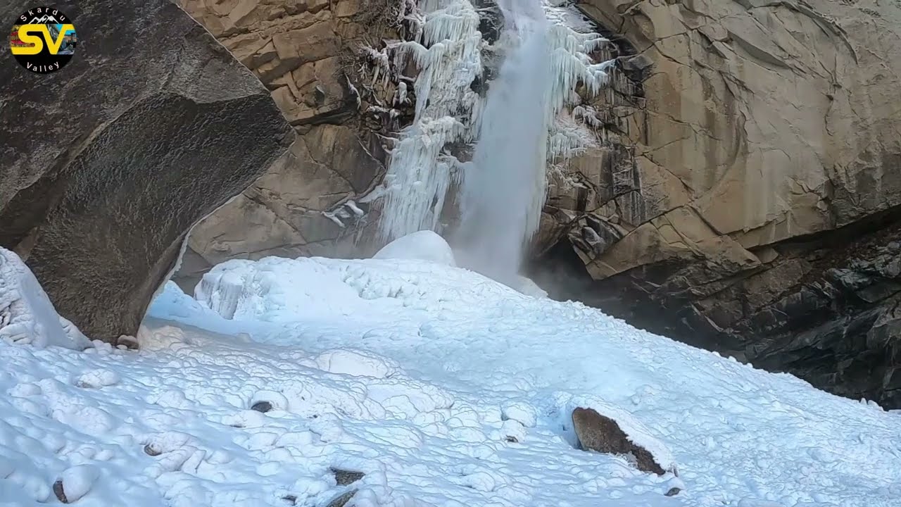 Travel Video of Khamosh Waterfall Kharmang Valley in Winter |Gopro 8 Videography