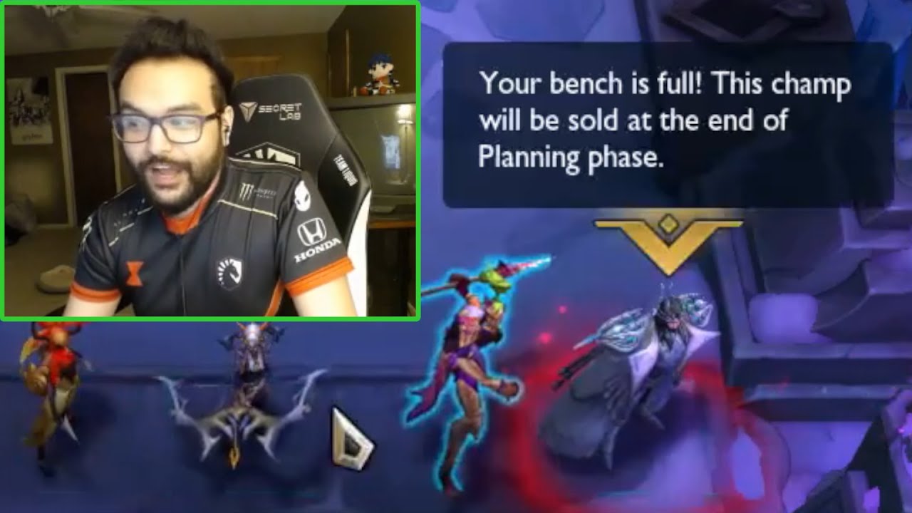 Charm Bug Angers Kurumx - Best of TFT Moments #16
