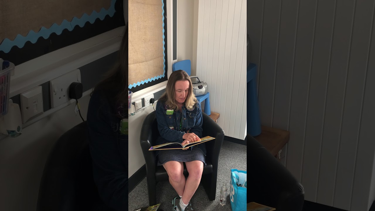 Mrs Wilkinson reads... Great Women Of The World