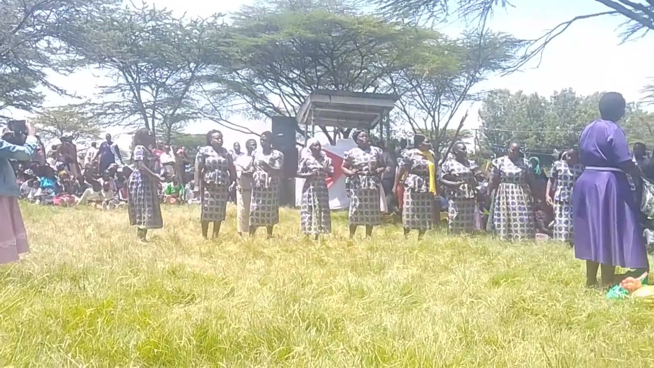 Ngenenet AGC Choir During offering at siogiroi area