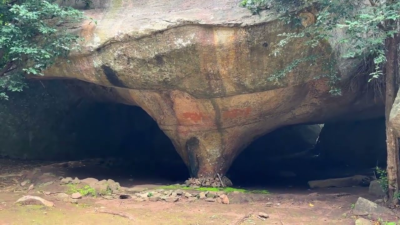 ලෝකේ දුර්ලභම #ගල්ගුහා #රජගලින්.😲#රජහගනුවර Rajagala Ancient Cave.