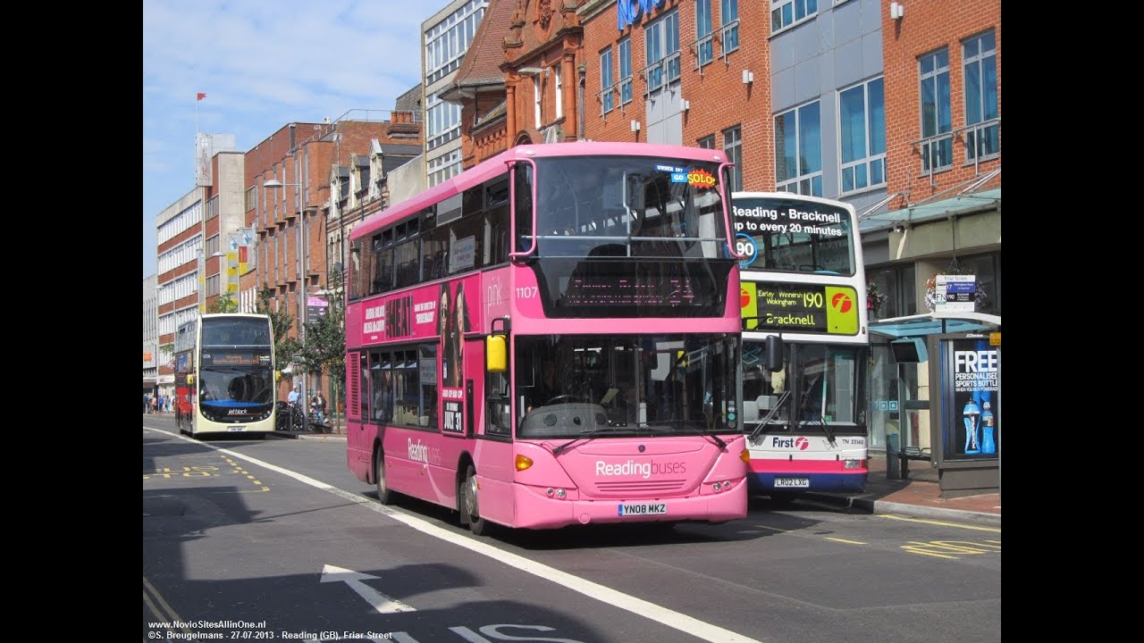Colorful Reading Buses (GB) 27-07-2013