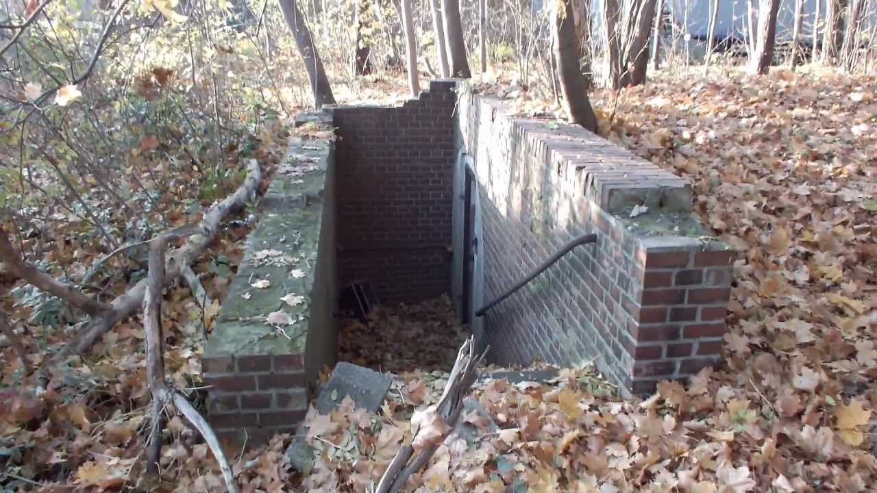 Verlassene Bunker und Industrie
